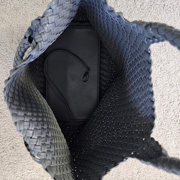 Faux Leather Gray Woven Tote Bag - Picture 3 of 3